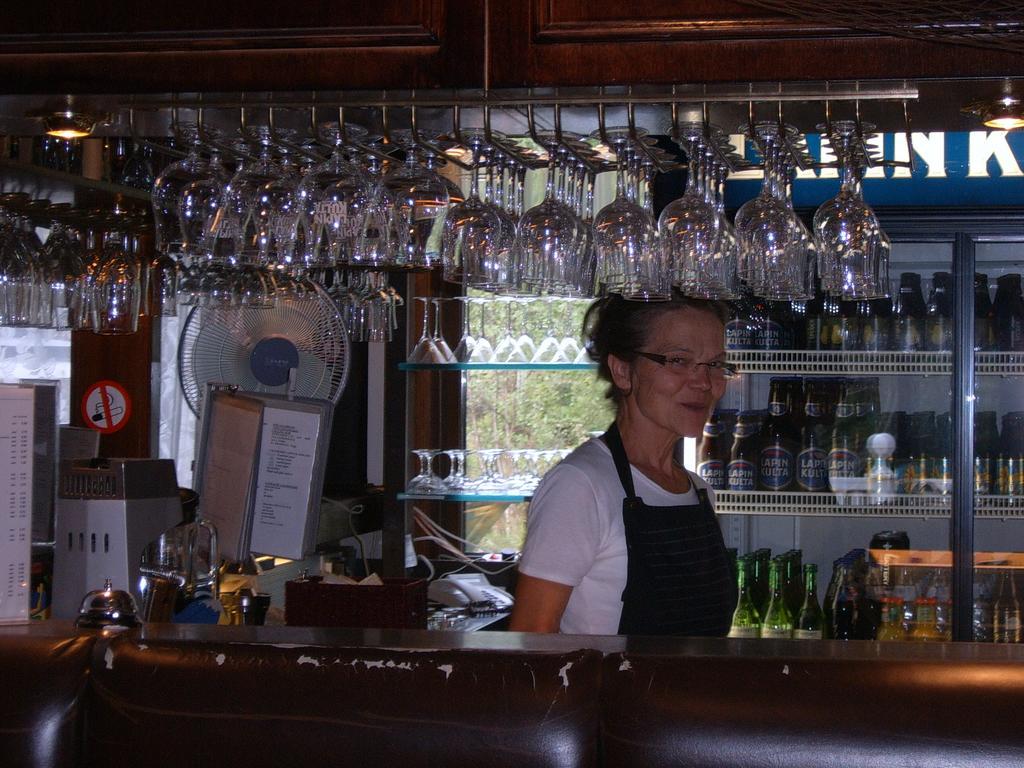 Eckeroe Hotell & Restaurang ภายนอก รูปภาพ